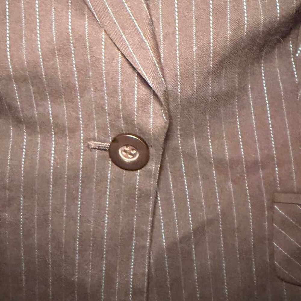 Style & Co Petite Brown Pinstripe Blazer Size 8P (NWT) | Stretch Tailored Jacket - Picture 4 of 4